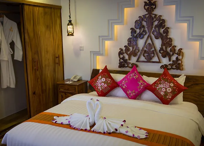 Отель Les Bambous Village 5*