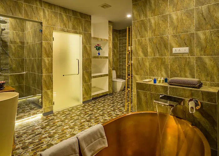 Отель Les Bambous Village 5*
